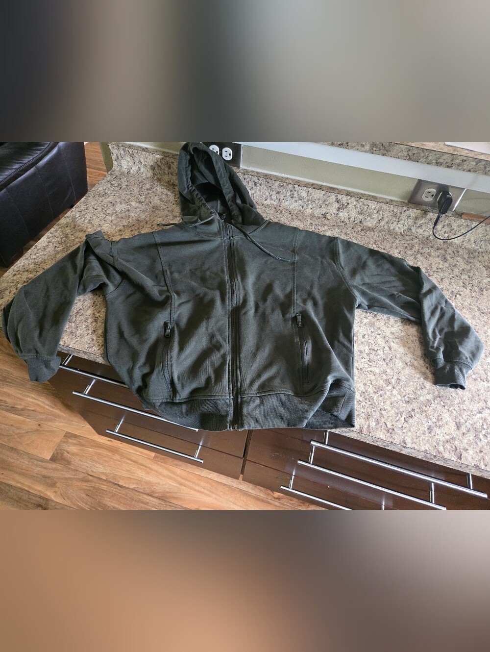 EUC OLD NAVY ACTIVE DYNAMIC FLEECE  HOODIE SWEATSHIRT, OLIVE GREEN, LARGE TALL